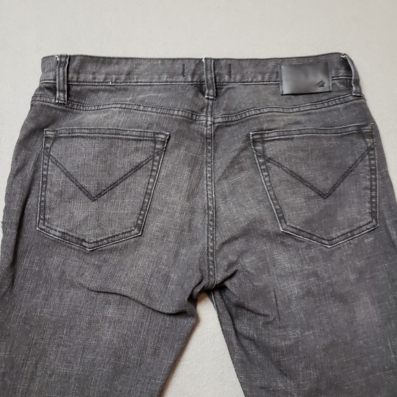 John Varvatos Wight Grey denim. Size 32 - Picture 12 of 15